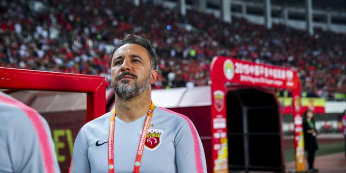  中超联赛榜首大战上演进球盛宴