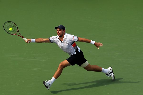  蒂姆美网五盘鏖战险胜晋级八强